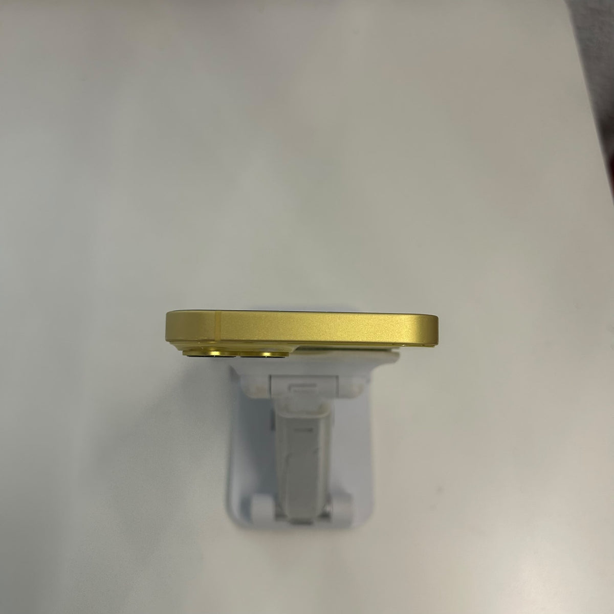 Apple iPhone 14 128GB Giallo Ricondizionato - Ottimo