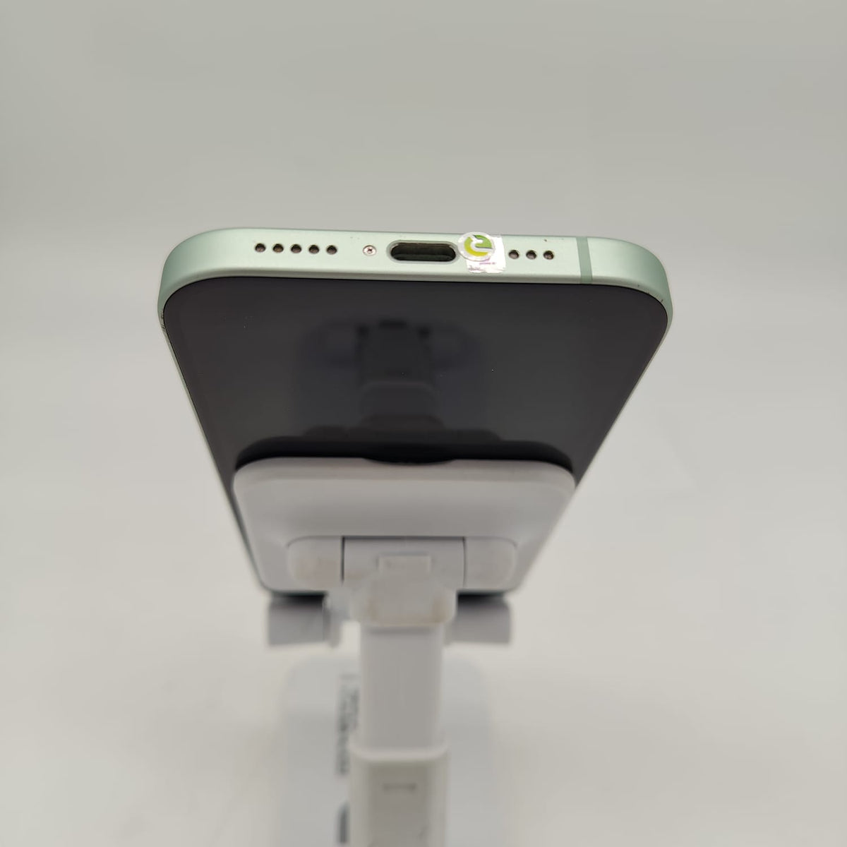 Apple iPhone 15 128GB Verde Ricondizionato - Buono